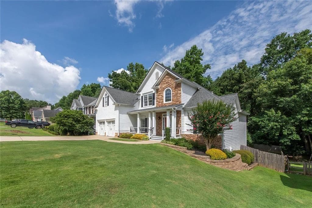 5 bedroom, 4 bathroom, 4,510 sq ft single family residence for sale at 95 Valleyside Drive, Dallas, GA 30157 — photo 4