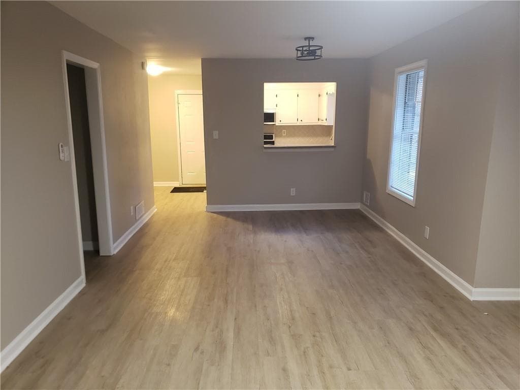 2 bedroom, 1 bathroom single family residence for rent at 4911 Valley Dale Drive, Lilburn, GA 30047 for $1,699 a month — photo 4