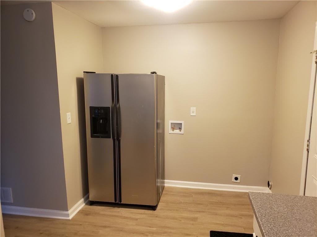2 bedroom, 1 bathroom single family residence for rent at 4911 Valley Dale Drive, Lilburn, GA 30047 for $1,699 a month — photo 5