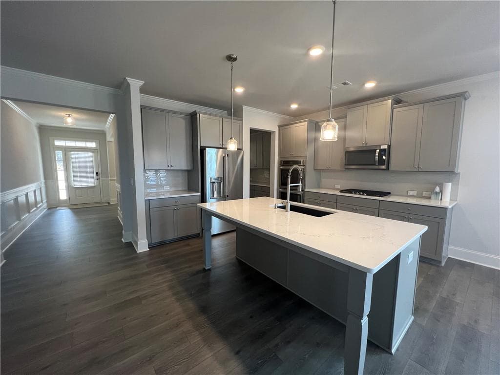 4 bedroom, 3 bathroom single family residence for rent at 7214 Whitewater Drive, Flowery Branch, GA 30542 for $3,300 a month — photo 5