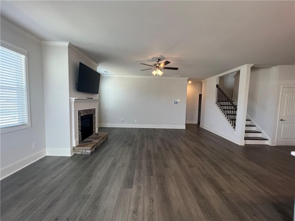 4 bedroom, 3 bathroom single family residence for rent at 7214 Whitewater Drive, Flowery Branch, GA 30542 for $3,300 a month — photo 8