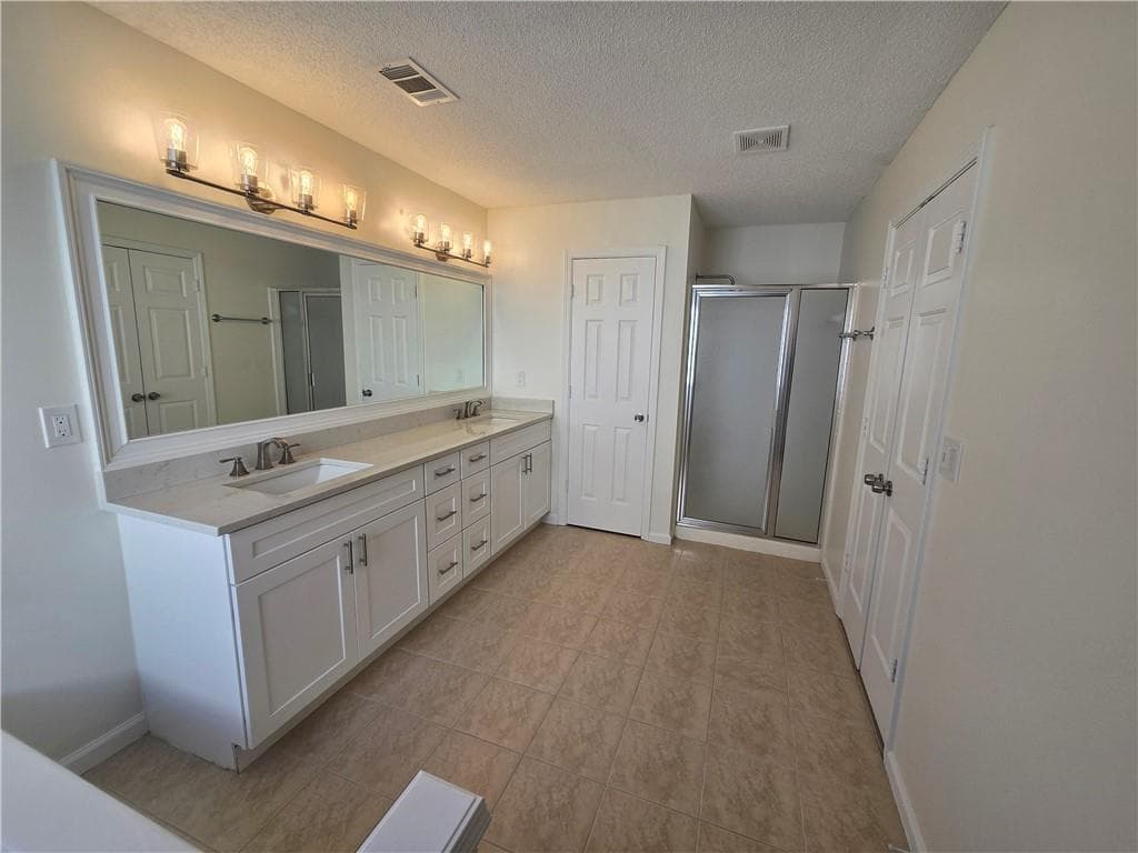 3 bedroom, 3 bathroom, 2,054 sq ft single family residence under contract at 3075 Keyingham Way, Alpharetta, GA 30004 — photo 10