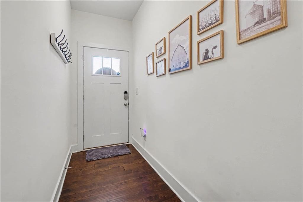 3 bedroom, 3 bathroom, 1,774 sq ft townhouse for sale at 19 Steelwood Drive Middle, Winder, GA 30680 — photo 2