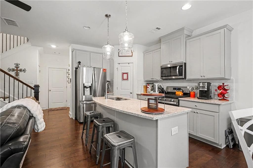 3 bedroom, 3 bathroom, 1,774 sq ft townhouse for sale at 19 Steelwood Drive Middle, Winder, GA 30680 — photo 7