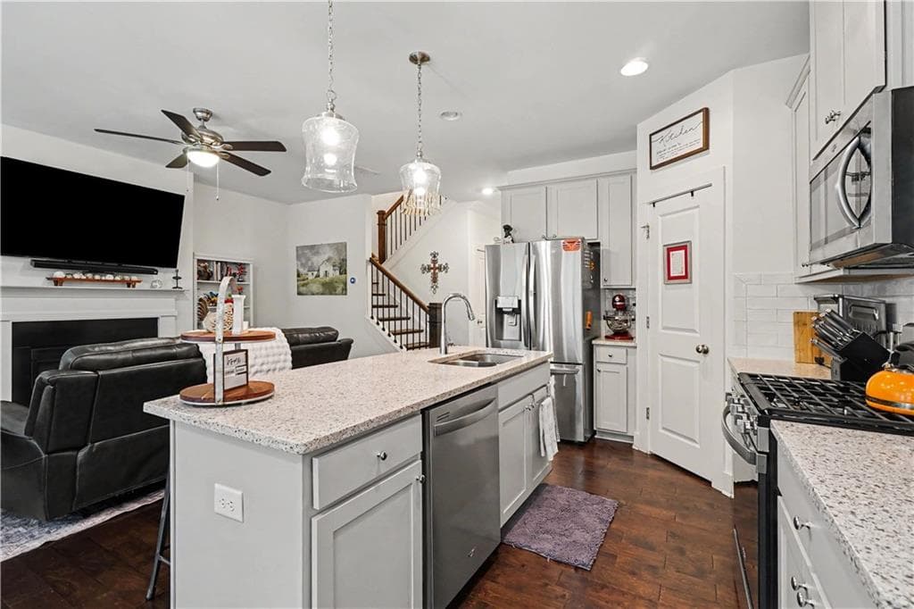 3 bedroom, 3 bathroom, 1,774 sq ft townhouse for sale at 19 Steelwood Drive Middle, Winder, GA 30680 — photo 8