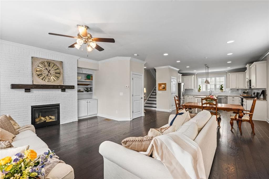3 bedroom, 4 bathroom, 2,323 sq ft townhouse for sale at 173 Marietta Walk Trace, Marietta, GA 30064 — photo 10
