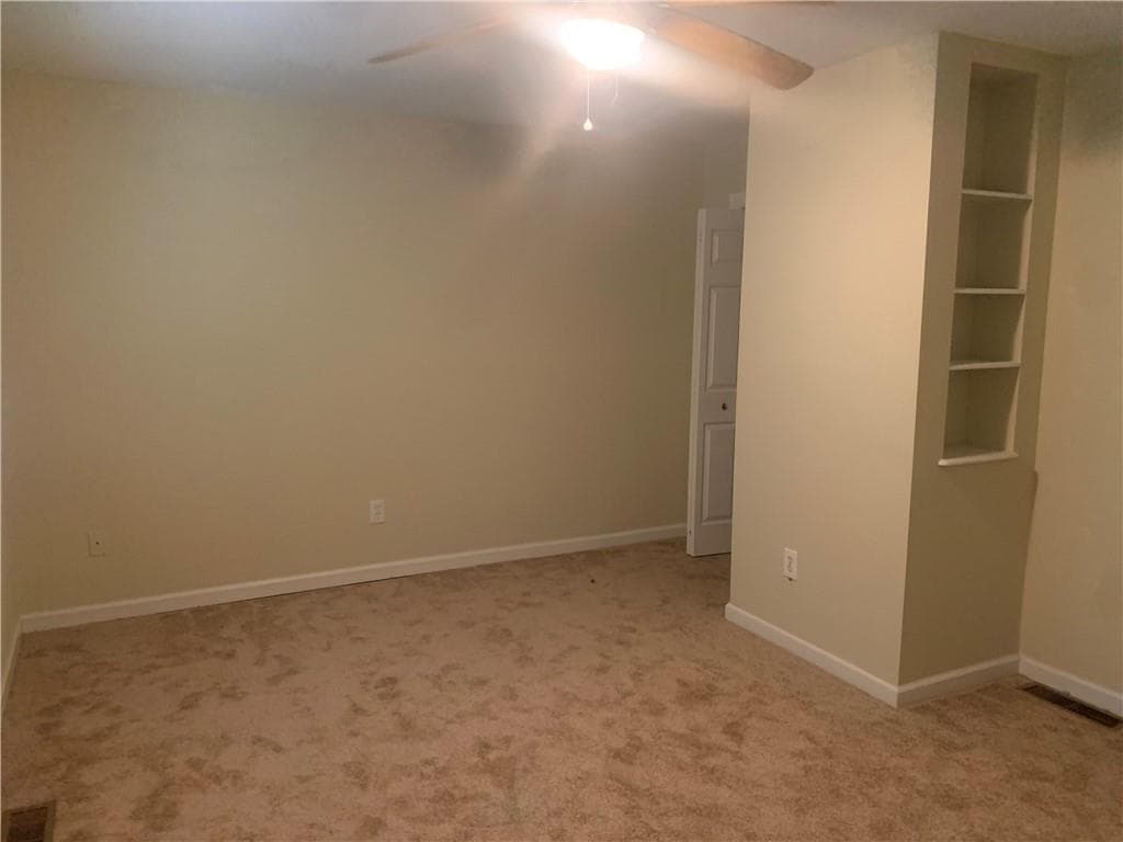 2 bedroom, 3 bathroom, 1,288 sq ft townhouse for rent at 1652 Grist Mill Drive, Marietta, GA 30062 for $1,875 a month — photo 10