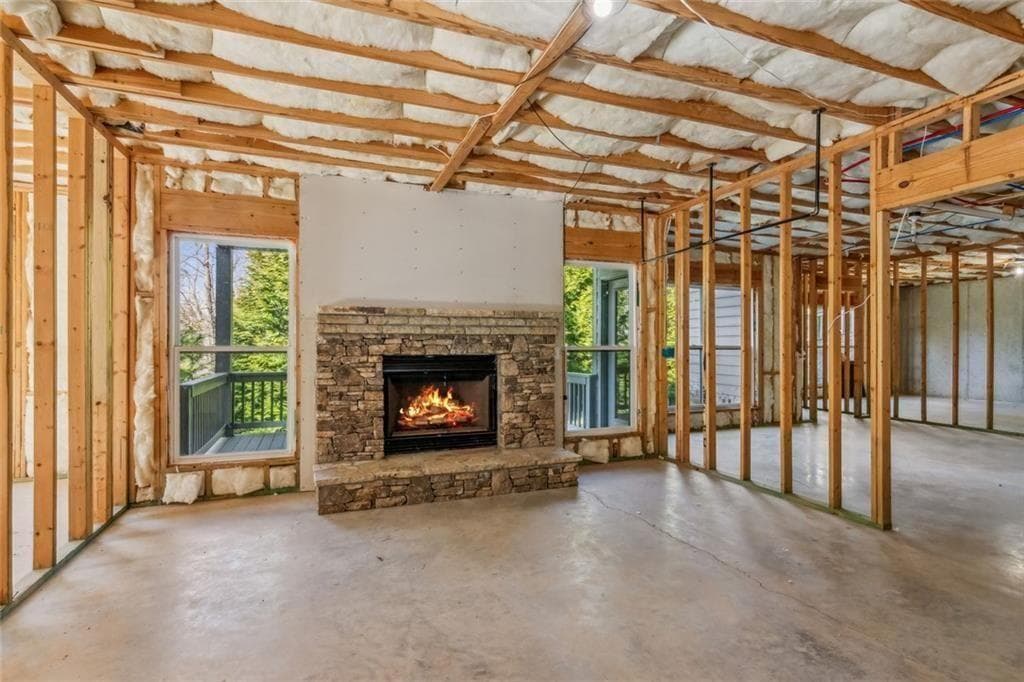 3 bedroom, 3 bathroom, 2,221 sq ft single family residence for sale at 140 Forked Leaf Road, Cleveland, GA 30528 — photo 3
