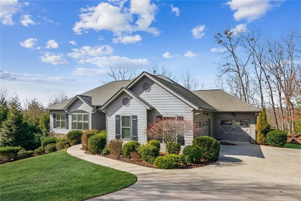 3 bedroom, 3 bathroom, 2,221 sq ft single family residence for sale at 140 Forked Leaf Road, Cleveland, GA 30528 — photo 6