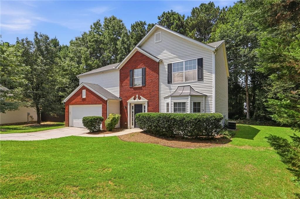 5 bedroom, 3 bathroom, 2,396 sq ft single family residence for sale at 3925 Bradford Walk Trail, Buford, GA 30519 — photo 3