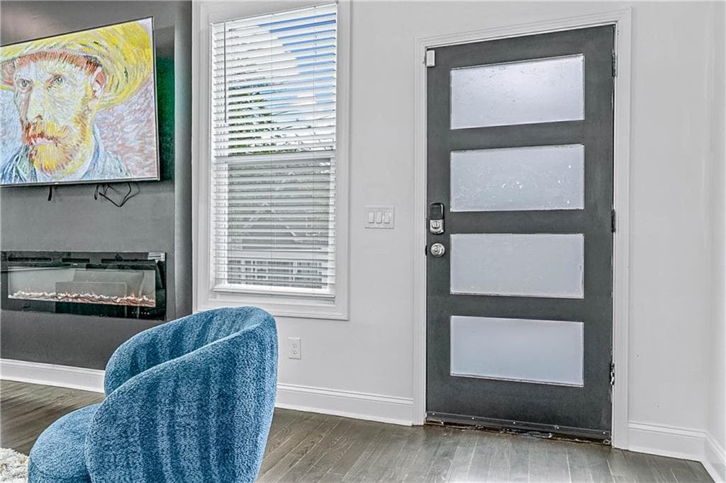4 bedroom, 3 bathroom single family residence for rent at 620 Echo Street, Atlanta, GA 30318 for $4,500 a month — photo 6