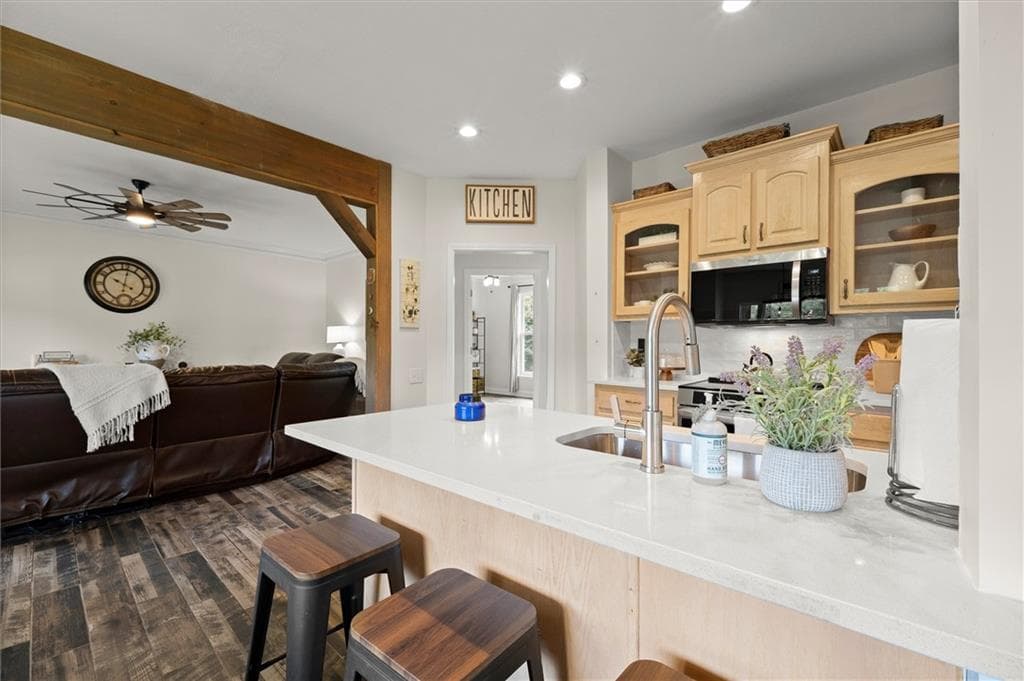 3 bedroom, 4 bathroom, 3,564 sq ft single family residence for sale at 15 Hyalite Road, Dahlonega, GA 30533 — photo 2