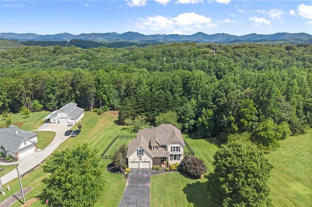 3 bedroom, 4 bathroom, 3,564 sq ft home for sale at 15 Hyalite Road, Dahlonega, GA