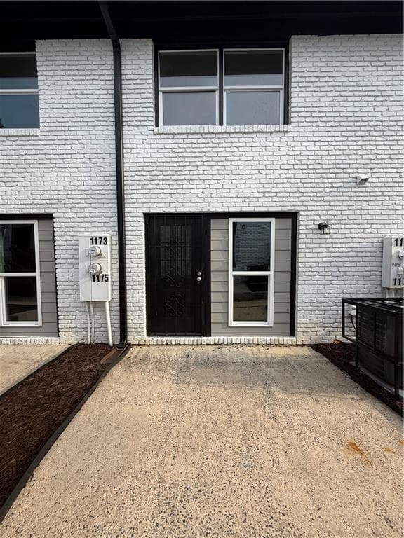 2 bedroom, 2 bathroom townhouse for rent at 1161 Boulevard, Macon, GA 31211 for $1,250 a month — photo 2