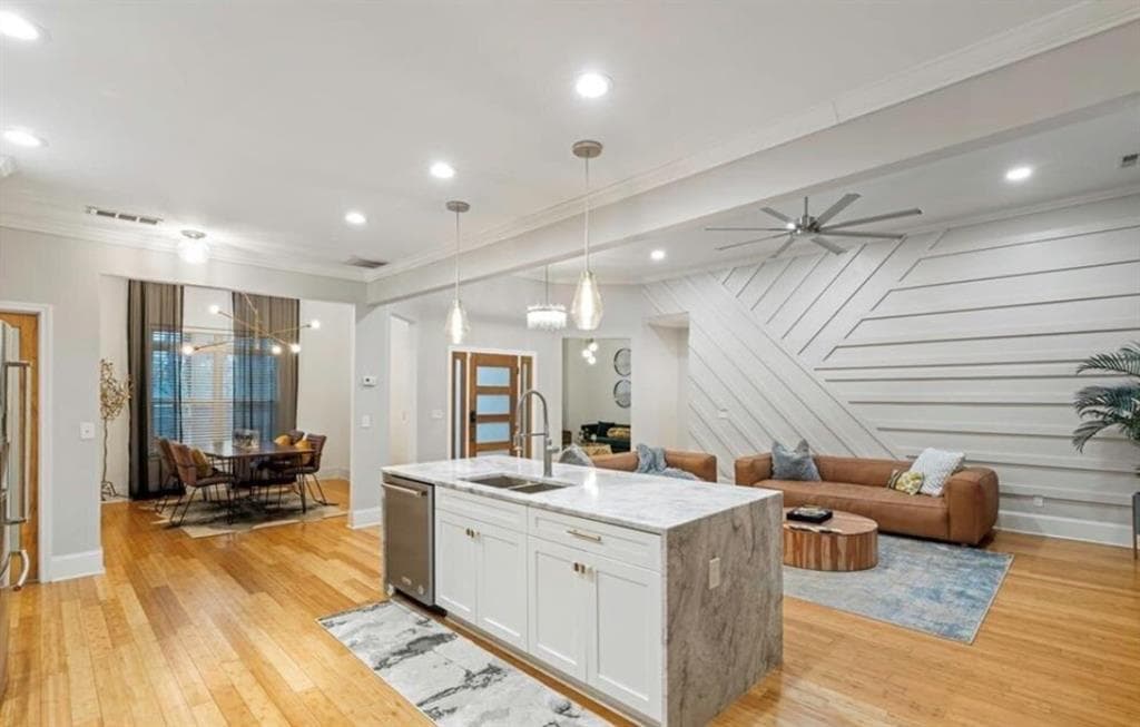 5 bedroom, 3 bathroom, 2,129 sq ft single family residence for sale at 2196 Fleetwood Court, Atlanta, GA 30311 — photo 4