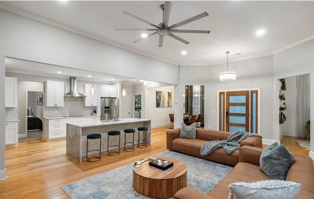 5 bedroom, 3 bathroom, 2,129 sq ft single family residence for sale at 2196 Fleetwood Court, Atlanta, GA 30311 — photo 6