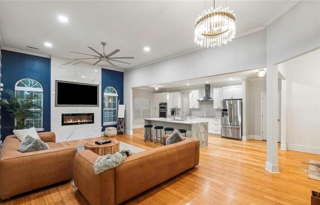 5 bedroom, 3 bathroom, 2,129 sq ft single family residence for sale at 2196 Fleetwood Court, Atlanta, GA 30311 — photo 7