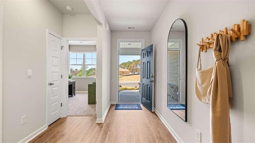 3 bedroom, 2 bathroom, 1,714 sq ft single family residence for sale at 170 White Spruce Way, Newnan, GA 30265 — photo 6