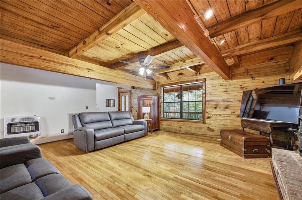 3 bedroom, 4 bathroom, 2,436 sq ft single family residence for sale at 206 Henson Road, Cave Spring, GA 30124 — photo 8