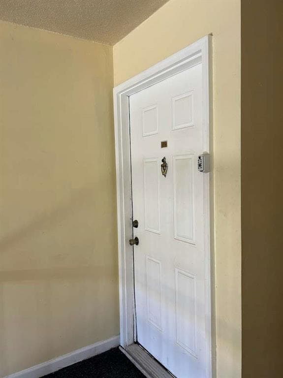 1 bedroom, 1 bathroom, 942 sq ft condominium for sale at 184 Rue Fontaine, Lithonia, GA 30038