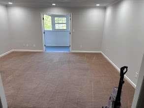 1 bedroom, 1 bathroom, 942 sq ft condominium for sale at 184 Rue Fontaine, Lithonia, GA 30038 — photo 9