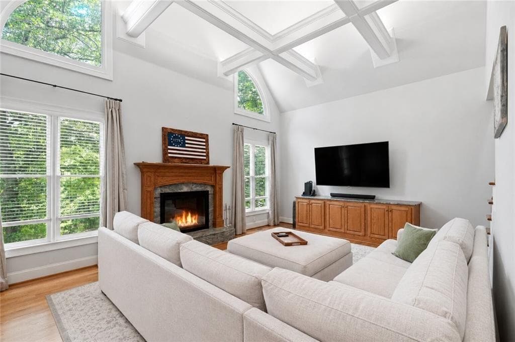 5 bedroom, 5 bathroom, 5,562 sq ft single family residence under contract at 990 Bramlett Shoals Road, Lawrenceville, GA 30045 — photo 5