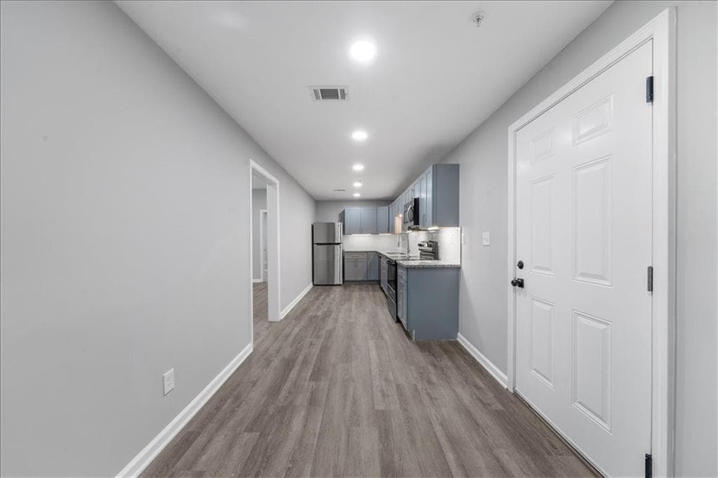 3 bedroom, 4 bathroom, 1,800 sq ft apartment for rent at 5399 Northland Drive 303, Sandy Springs, GA 30342 for $2,750 a month — photo 3