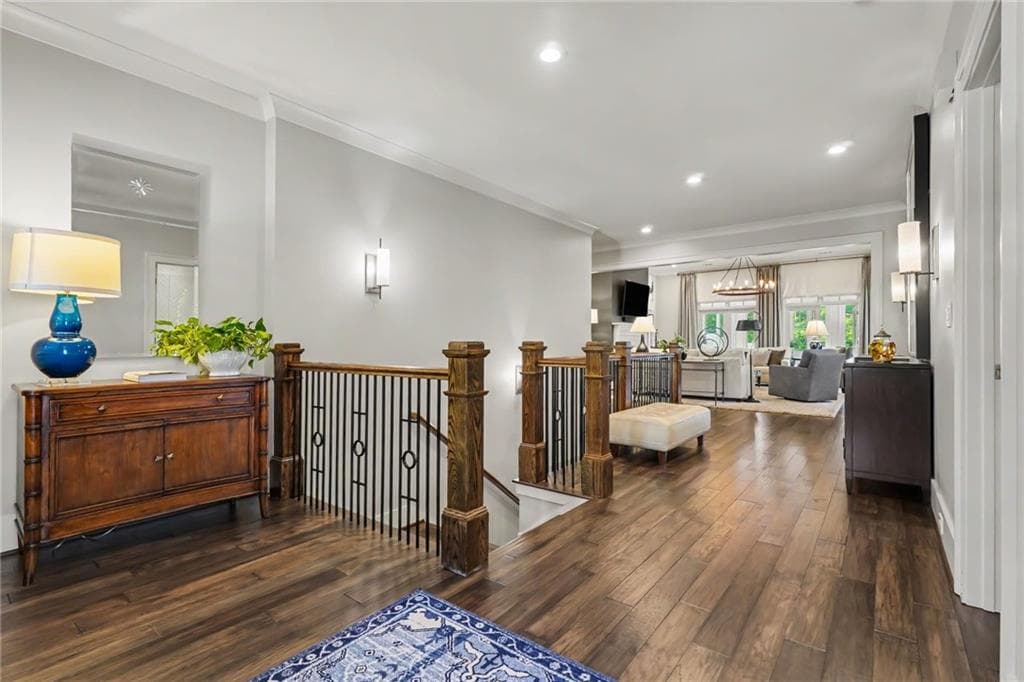4 bedroom, 4 bathroom, 4,468 sq ft single family residence for sale at 288 Walnut Path, Marietta, GA 30064 — photo 4