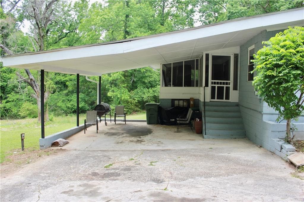 3 bedroom, 2 bathroom, 1,844 sq ft single family residence for sale at 2295 Macon Drive, Atlanta, GA 30315 — photo 10