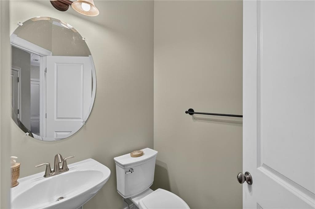 3 bedroom, 3 bathroom, 1,972 sq ft townhouse for rent at 3526 Pecos Lane, Peachtree Corners, GA 30092 for $2,400 a month — photo 9