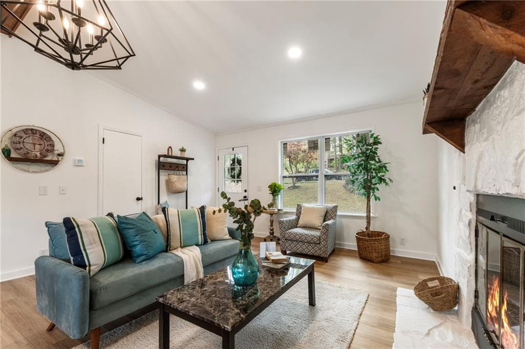 3 bedroom, 2 bathroom, 1,356 sq ft single family residence for sale at 1184 Alemeda Drive, Marietta, GA 30066 — photo 8