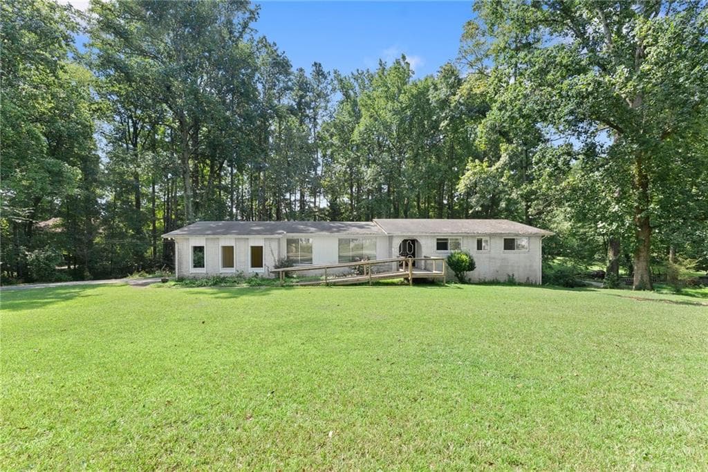 4 bedroom, 3 bathroom, 2,823 sq ft single family residence sold at 758 Springlake Road, Lawrenceville, GA 30045