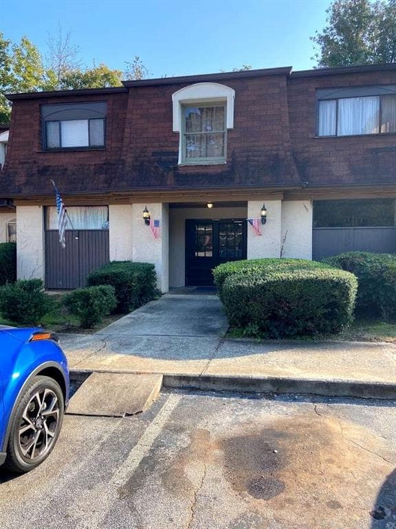 2 bedroom, 2 bathroom, 1,376 sq ft condominium for sale at 71 Place Fontaine, Lithonia, GA 30038