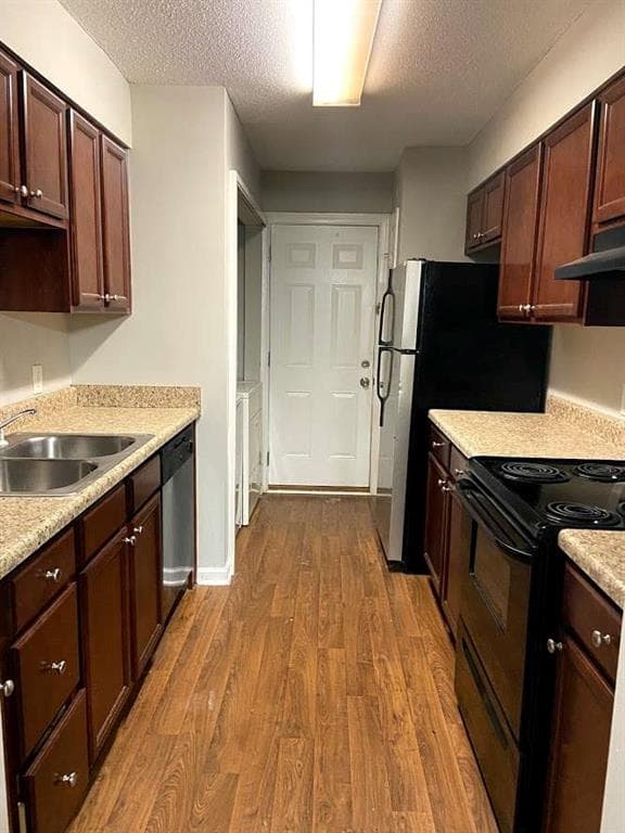 2 bedroom, 2 bathroom, 1,376 sq ft condominium for sale at 71 Place Fontaine, Lithonia, GA 30038 — photo 3