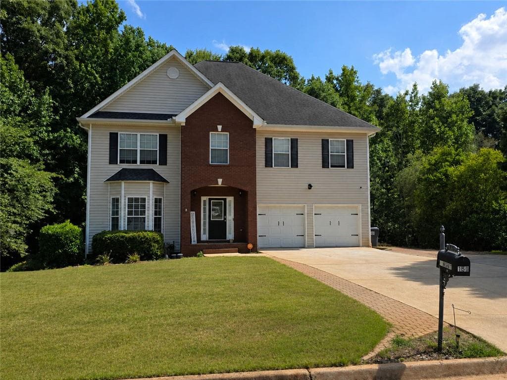 5 bedroom, 4 bathroom, 5,243 sq ft single family residence under contract at 150 Adrians Lane, Covington, GA 30016 — photo 2