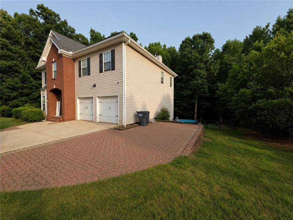 5 bedroom, 4 bathroom, 5,243 sq ft single family residence under contract at 150 Adrians Lane, Covington, GA 30016 — photo 3