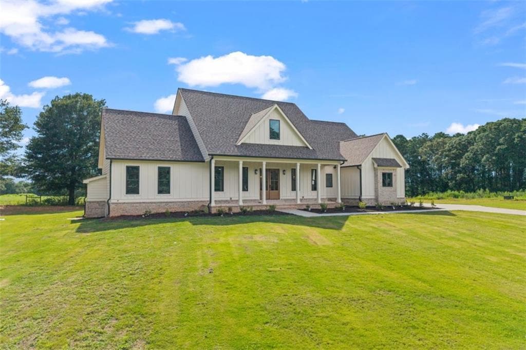 5 bedroom, 4 bathroom, 3,018 sq ft single family residence for sale at 1191 Dove Creek Road, Winder, GA 30680