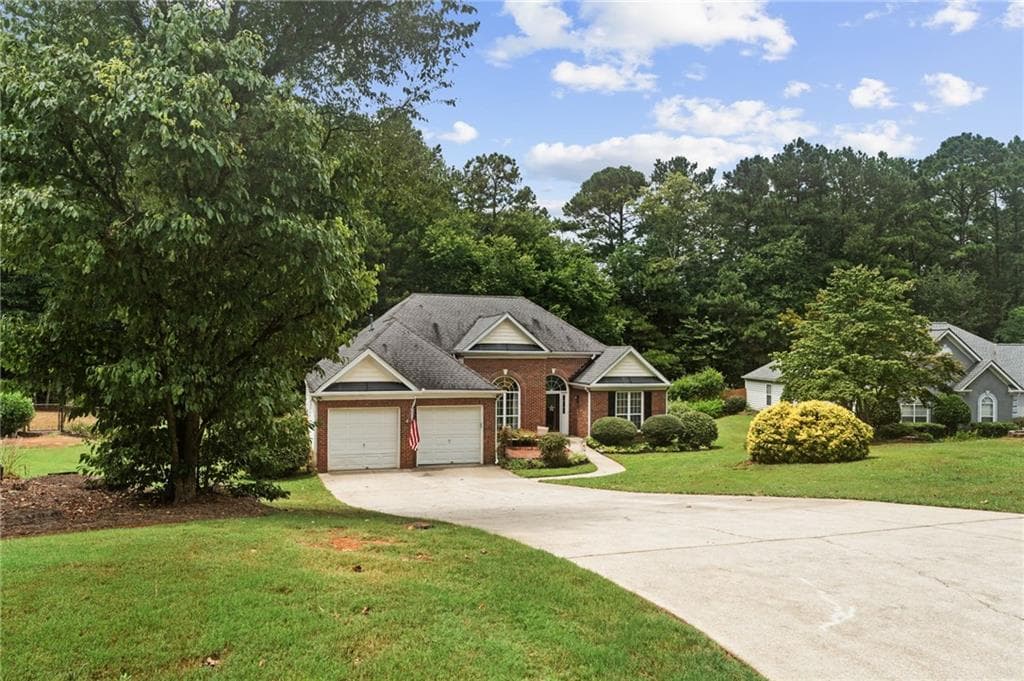 3 bedroom, 2 bathroom, 1,882 sq ft single family residence under contract at 128 Fallow Lane, Acworth, GA 30101