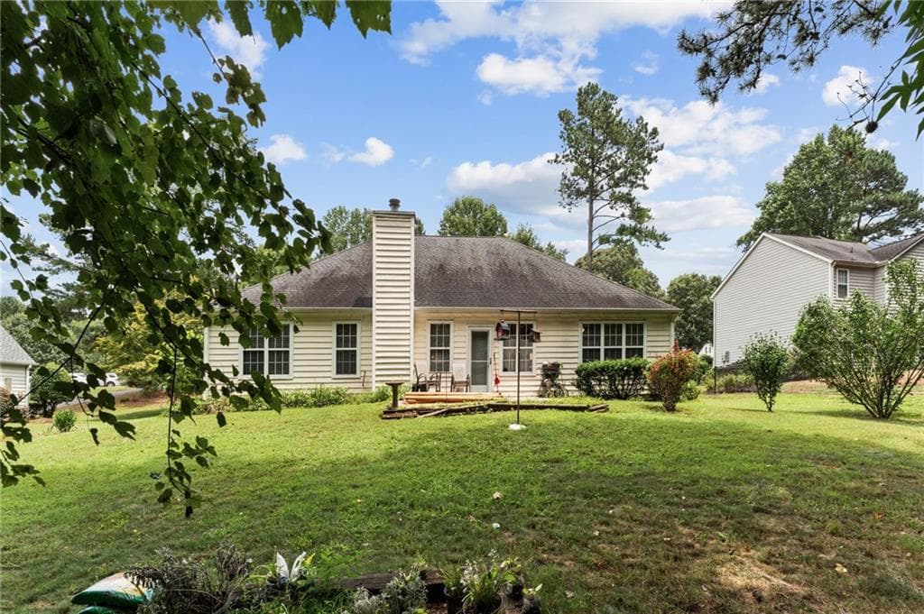 3 bedroom, 2 bathroom, 1,882 sq ft single family residence under contract at 128 Fallow Lane, Acworth, GA 30101 — photo 5