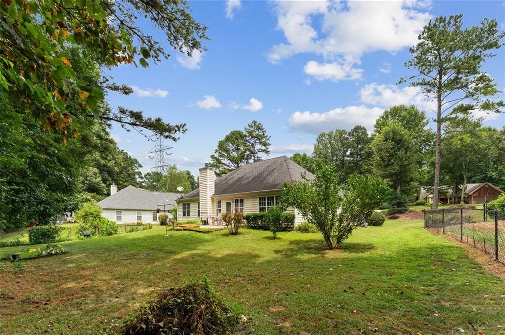 3 bedroom, 2 bathroom, 1,882 sq ft single family residence under contract at 128 Fallow Lane, Acworth, GA 30101 — photo 6