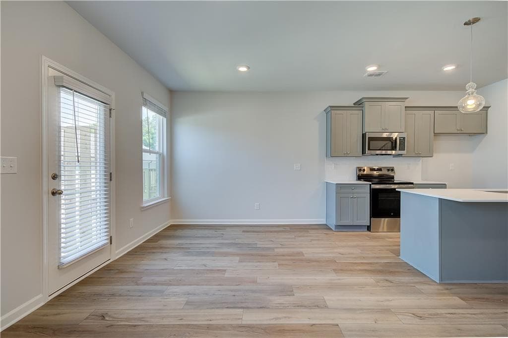 3 bedroom, 3 bathroom, 1,719 sq ft condominium for sale at 663 Treasure Drive, Stockbridge, GA 30281 — photo 9