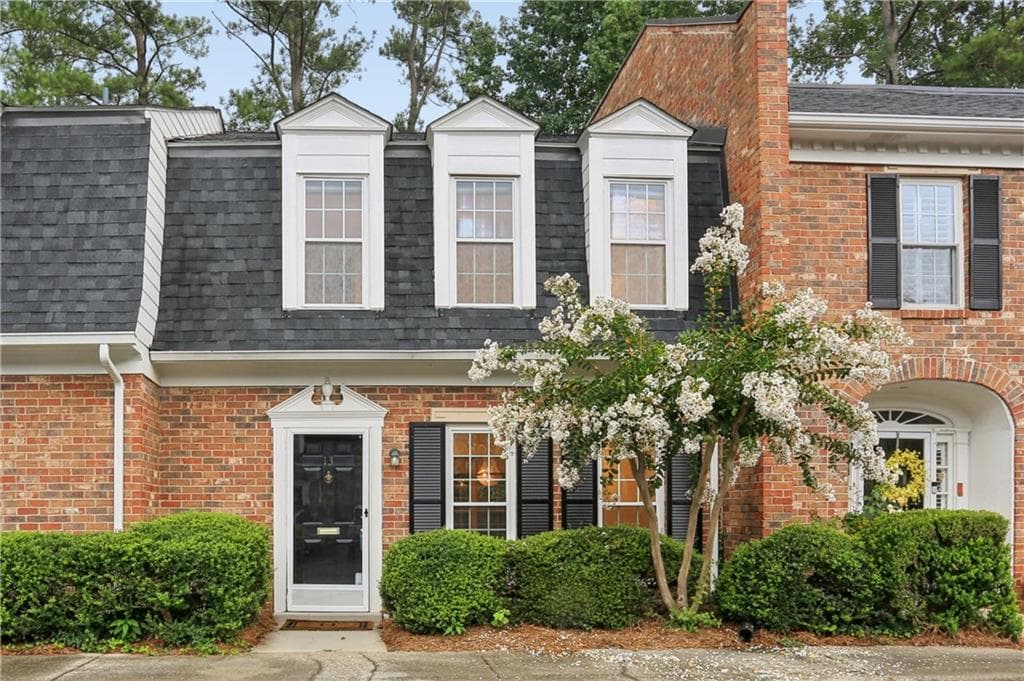 13 Independence Place
