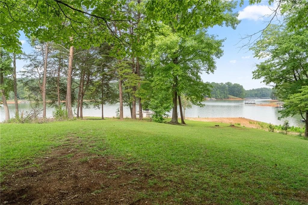 5 bedroom, 7 bathroom, 7,119 sq ft single family residence for sale at 69 Winterhawk Cove, Dawsonville, GA 30534 — photo 7