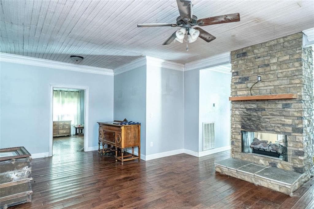2 bedroom, 2 bathroom, 1,615 sq ft single family residence for sale at 5226 S Highway 27, Lindale, GA 30147 — photo 6
