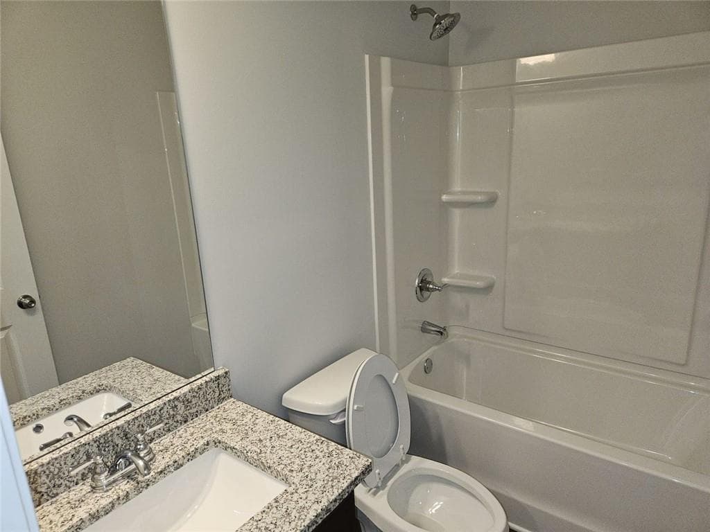 4 bedroom, 4 bathroom townhouse for rent at 1574 Gin Blossom Circle, Lawrenceville, GA 30045 for $2,600 a month — photo 4