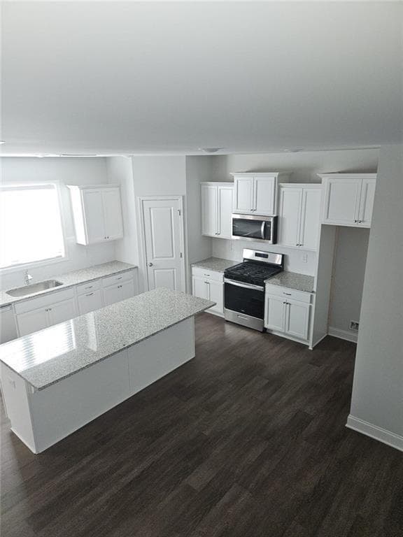4 bedroom, 4 bathroom townhouse for rent at 1574 Gin Blossom Circle, Lawrenceville, GA 30045 for $2,600 a month — photo 6