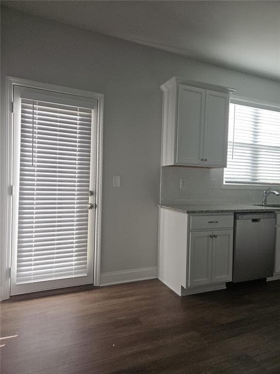 4 bedroom, 4 bathroom townhouse for rent at 1574 Gin Blossom Circle, Lawrenceville, GA 30045 for $2,600 a month — photo 8