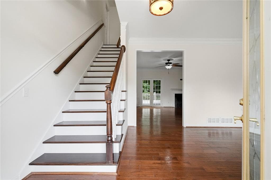 4 bedroom, 5 bathroom, 5,014 sq ft single family residence under contract at 124 Golden Autumn Drive, Dahlonega, GA 30533 — photo 5