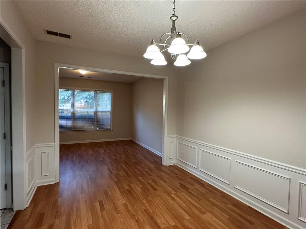 4 bedroom, 3 bathroom, 2,253 sq ft single family residence for rent at 7235 Treyburn Drive, Cumming, GA 30041 for $2,900 a month — photo 5