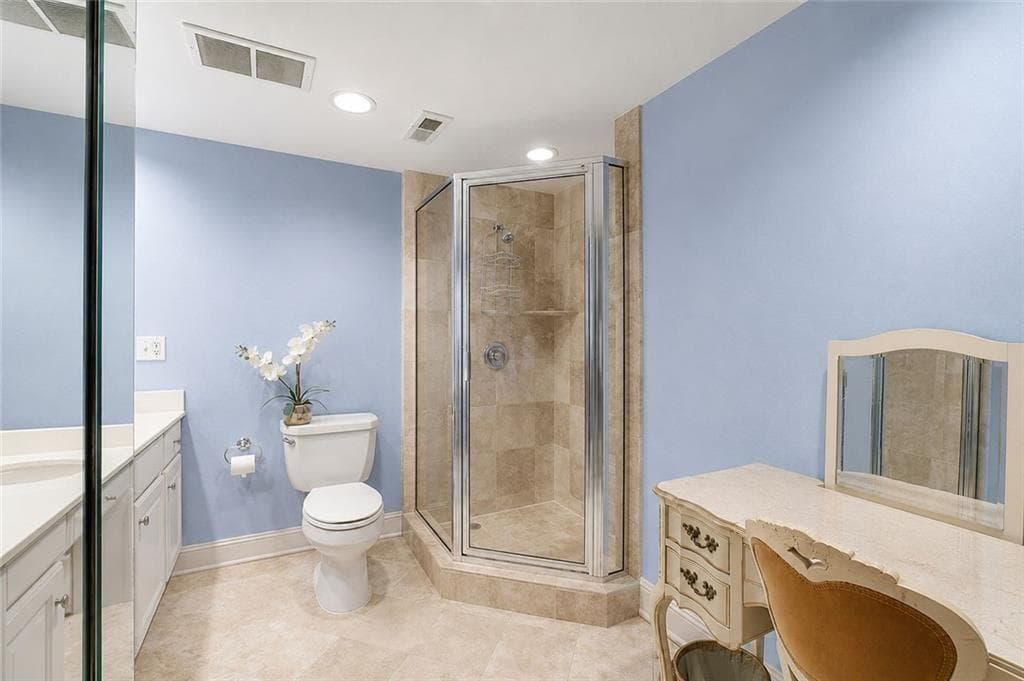 3 bedroom, 3 bathroom, 3,000 sq ft condominium for sale at 3648 Peachtree Road 4S, Atlanta, GA 30319 — photo 10